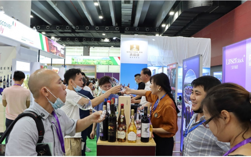阿布魯佐葡萄酒保護協(xié)會酒莊博覽會