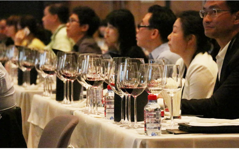 深圳酒e棧首屆掌柜葡萄酒培訓(xùn)會(huì)舉辦